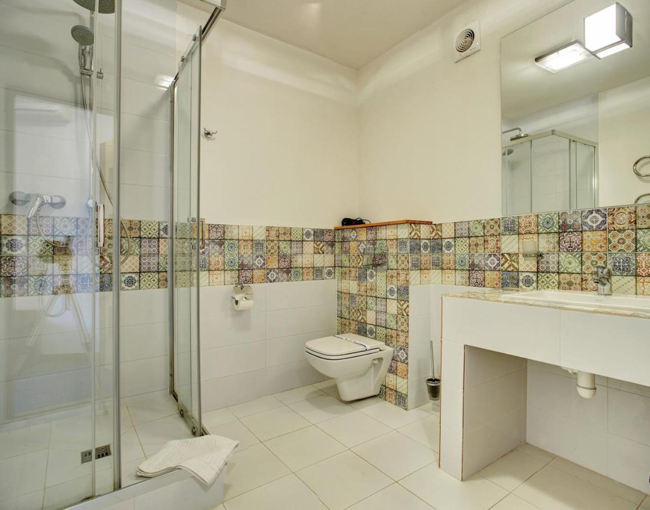 Valentyna Otel Briukhovychi Dış mekan fotoğraf