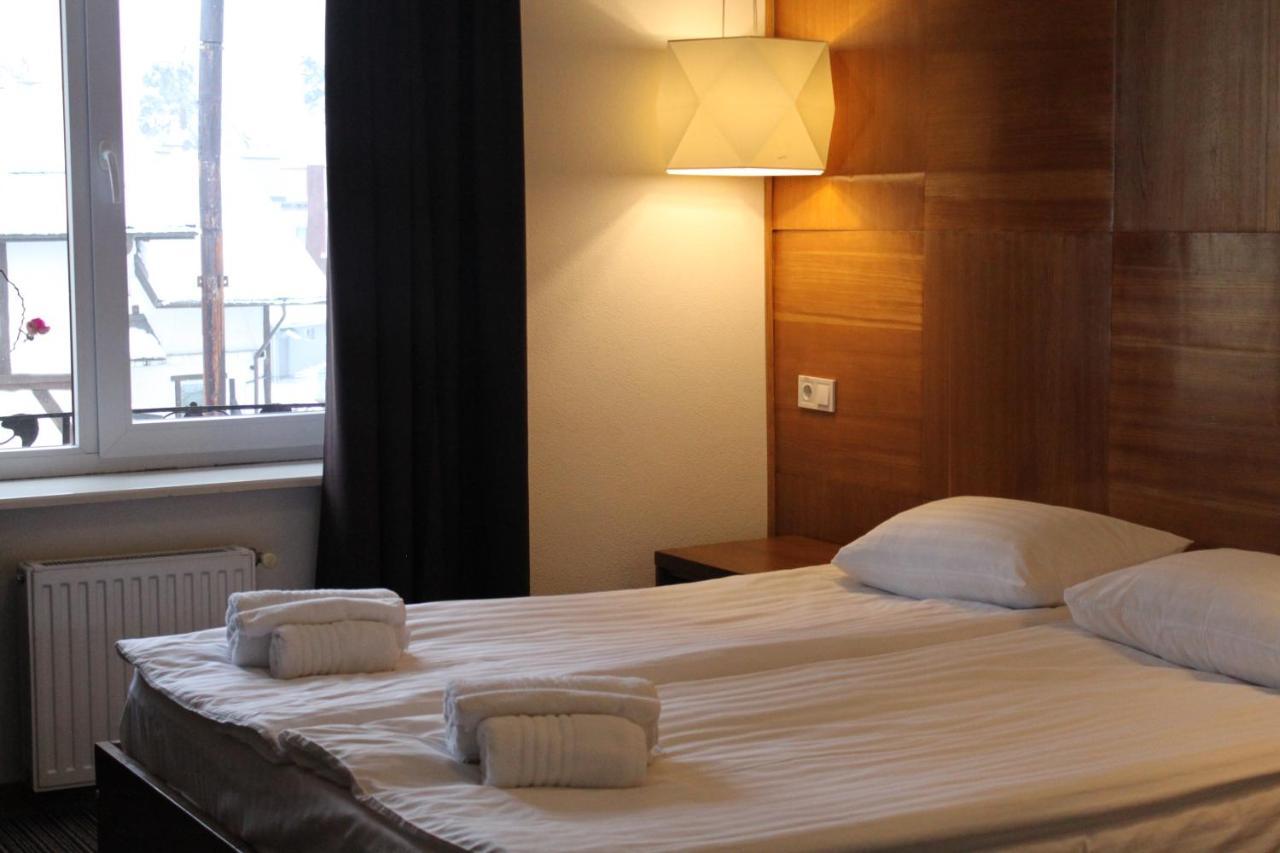Valentyna Otel Briukhovychi Dış mekan fotoğraf